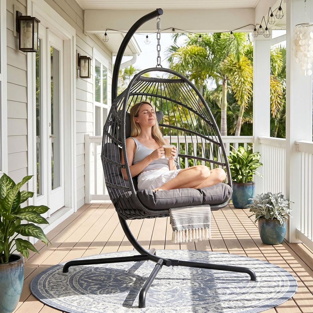 Hanging Egg Chair - Sedia a dondolo sospesa da esterno