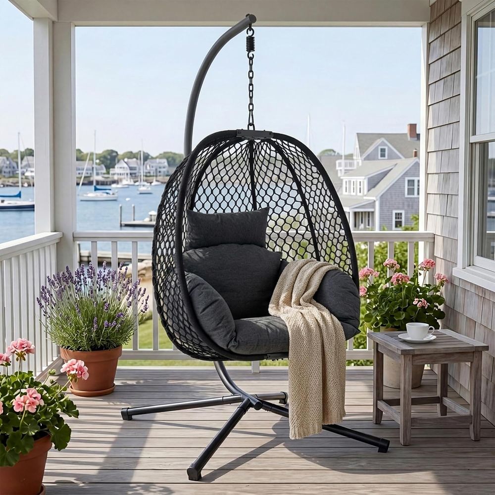 Hanging Egg Chair - Sedia a dondolo a forma di
