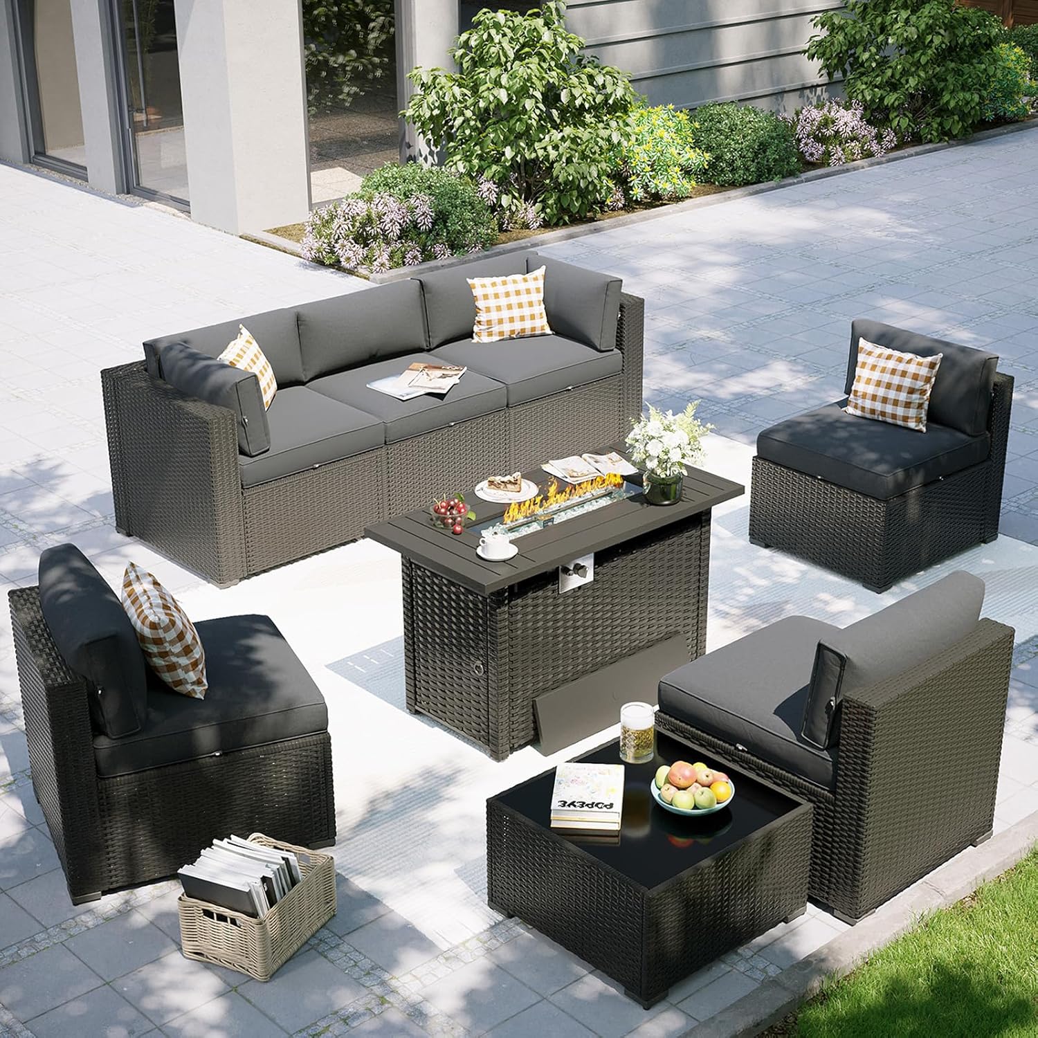 Outdoor Furniture Set With Fire Pit - Set di Mobili da Giardino con