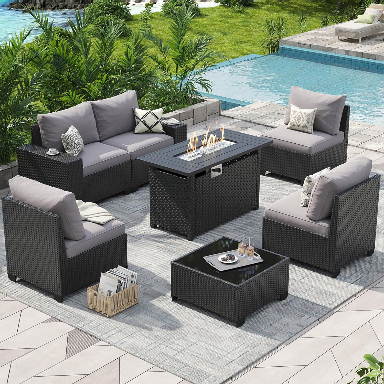 Outdoor Furniture Set With Fire Pit - Set di Mobili da Esterno con